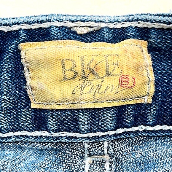 BKE Capri Jeans, Size 30, Great Condition - Picture 4 of 6